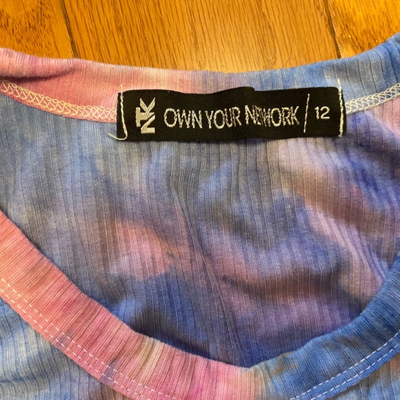 Tie-dye women’s set tank top and shorts - Picture 13 of 15